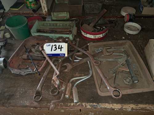 slide-items-1