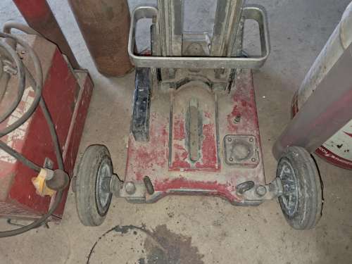 slide-items-3