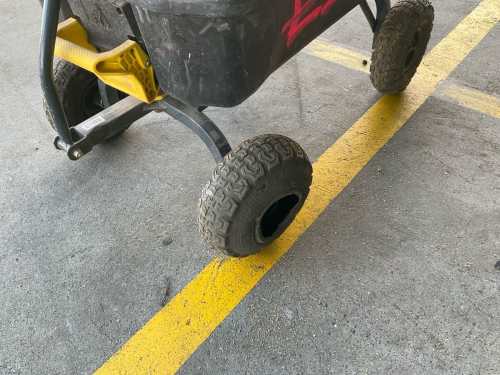 slide-items-3