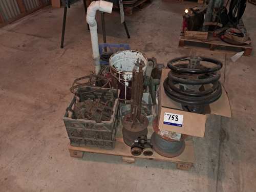 slide-items-3
