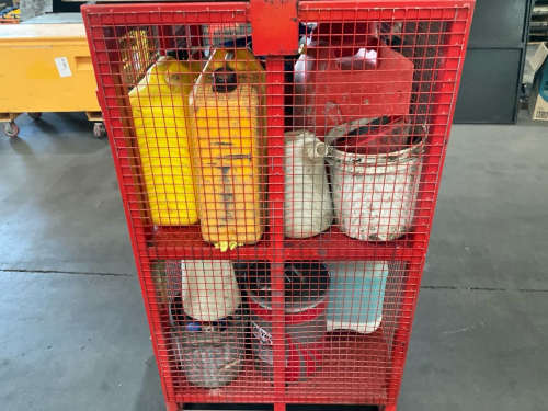slide-items-3