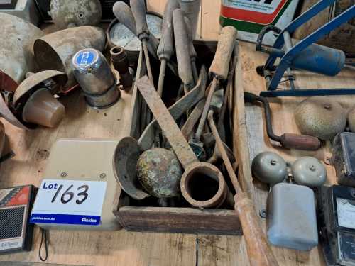 slide-items-2
