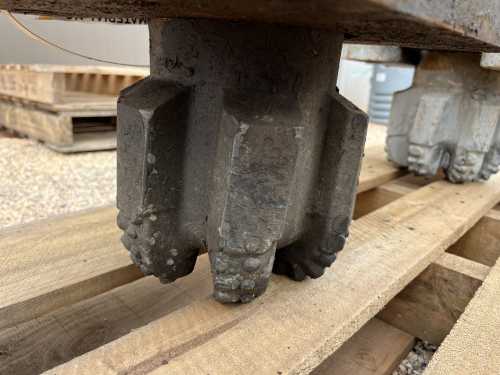 slide-items-1