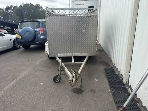 slide-items-1
