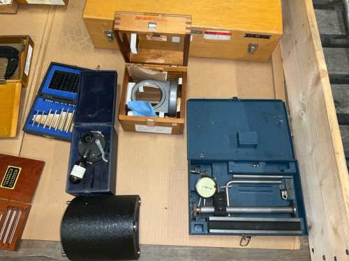 slide-items-3