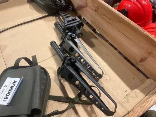 slide-items-1