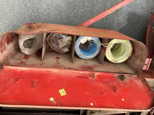 slide-items-4