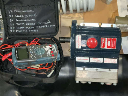 slide-items-3