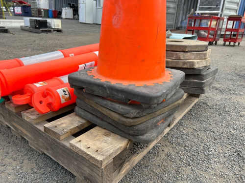 slide-items-3