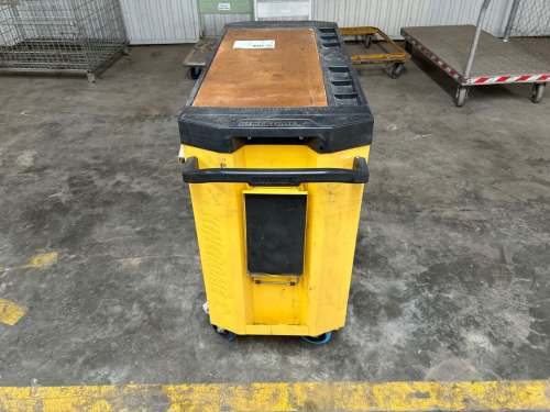 slide-items-1