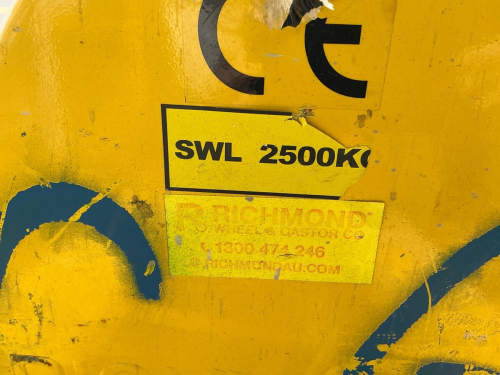 slide-items-1