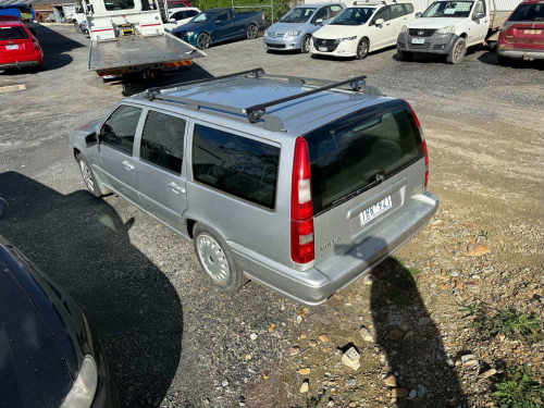 slide-items-3