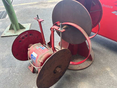 slide-items-3