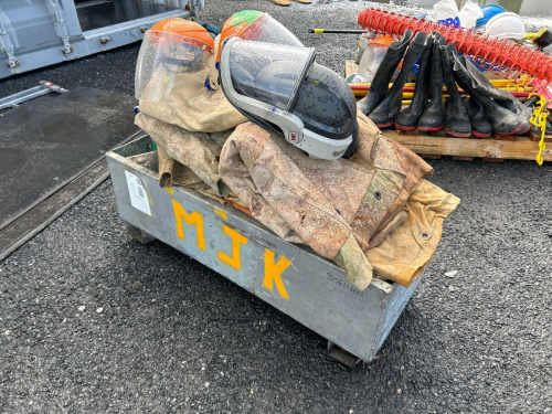 slide-items-1