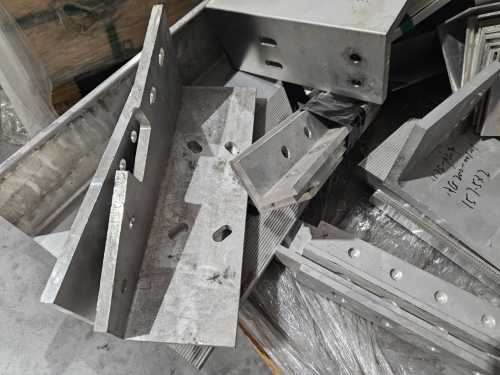 slide-items-2