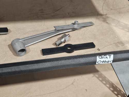 slide-items-1