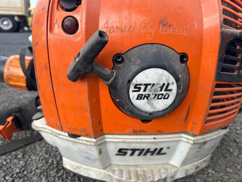 slide-items-2