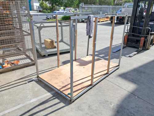 slide-items-1
