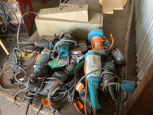 slide-items-3