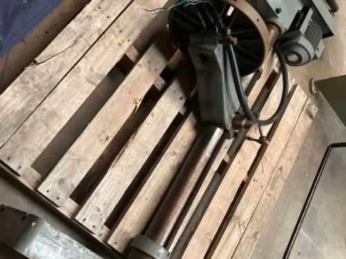 slide-items-4