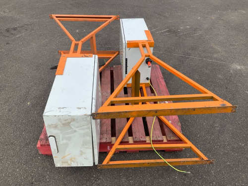 slide-items-3