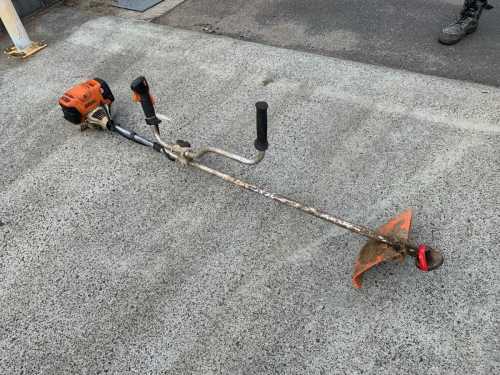 slide-items-0