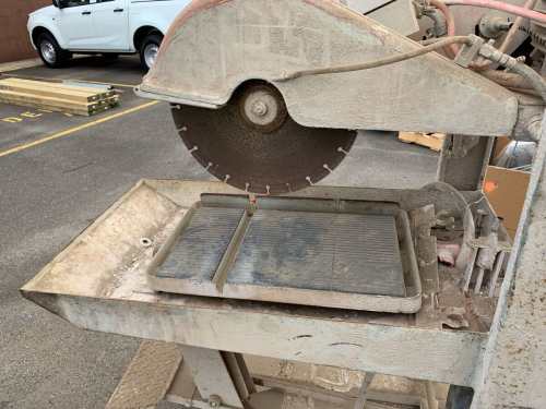 slide-items-3