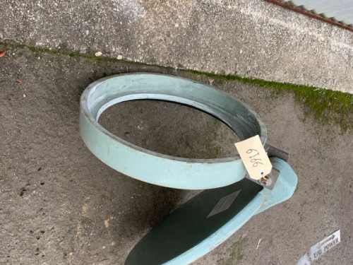 slide-items-0