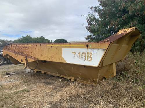 slide-items-0