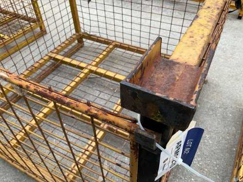 slide-items-3