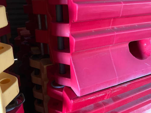 slide-items-1