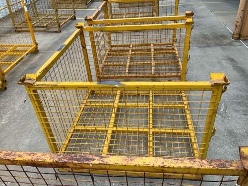 slide-items-1