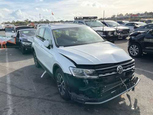 slide-items-0