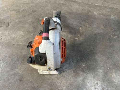 slide-items-3