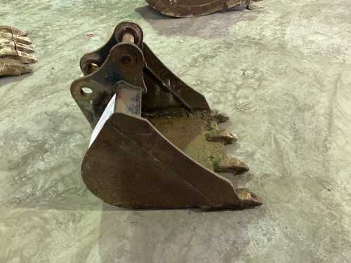 slide-items-3