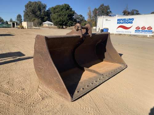 slide-items-0