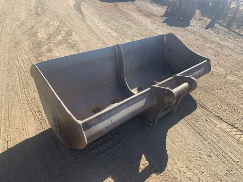 slide-items-3