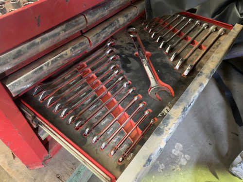 slide-items-3
