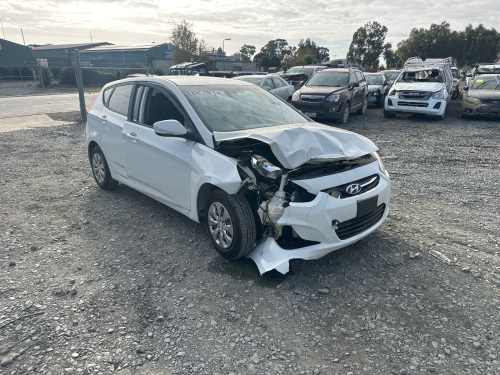 slide-items-0