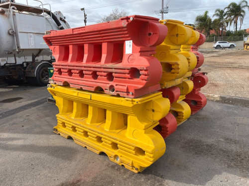slide-items-1
