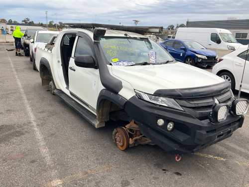 slide-items-0