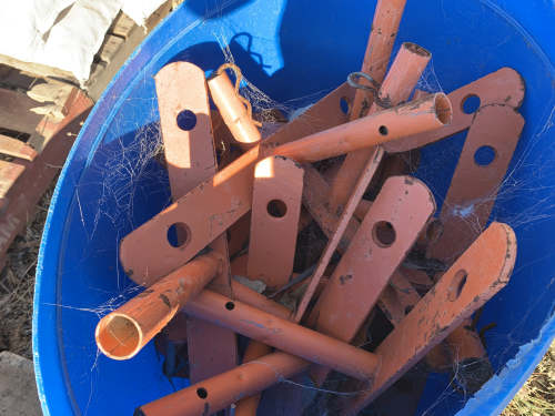 slide-items-4