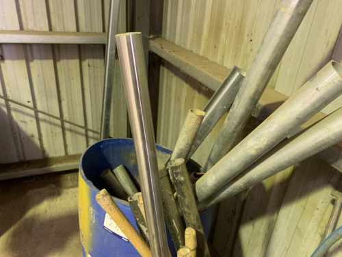 slide-items-3
