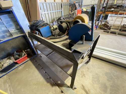 slide-items-3