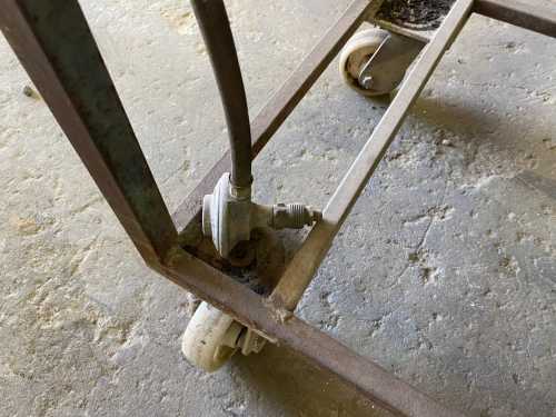 slide-items-3