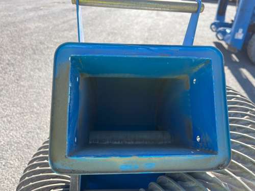 slide-items-4