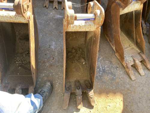 slide-items-2