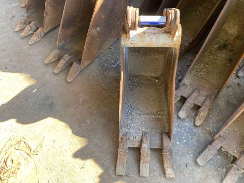 slide-items-2