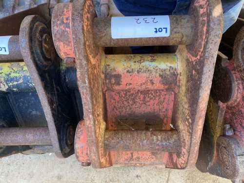 slide-items-1