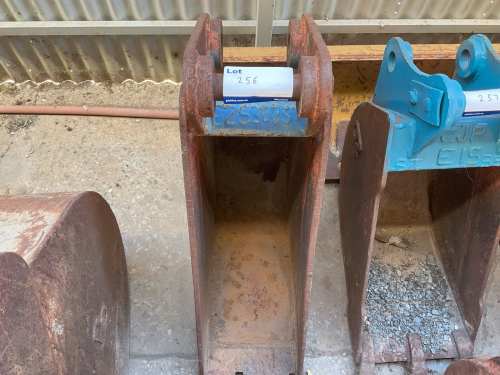 slide-items-1